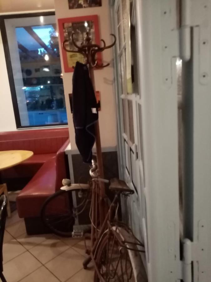 L'Auberge D'Eygliers Екстериор снимка