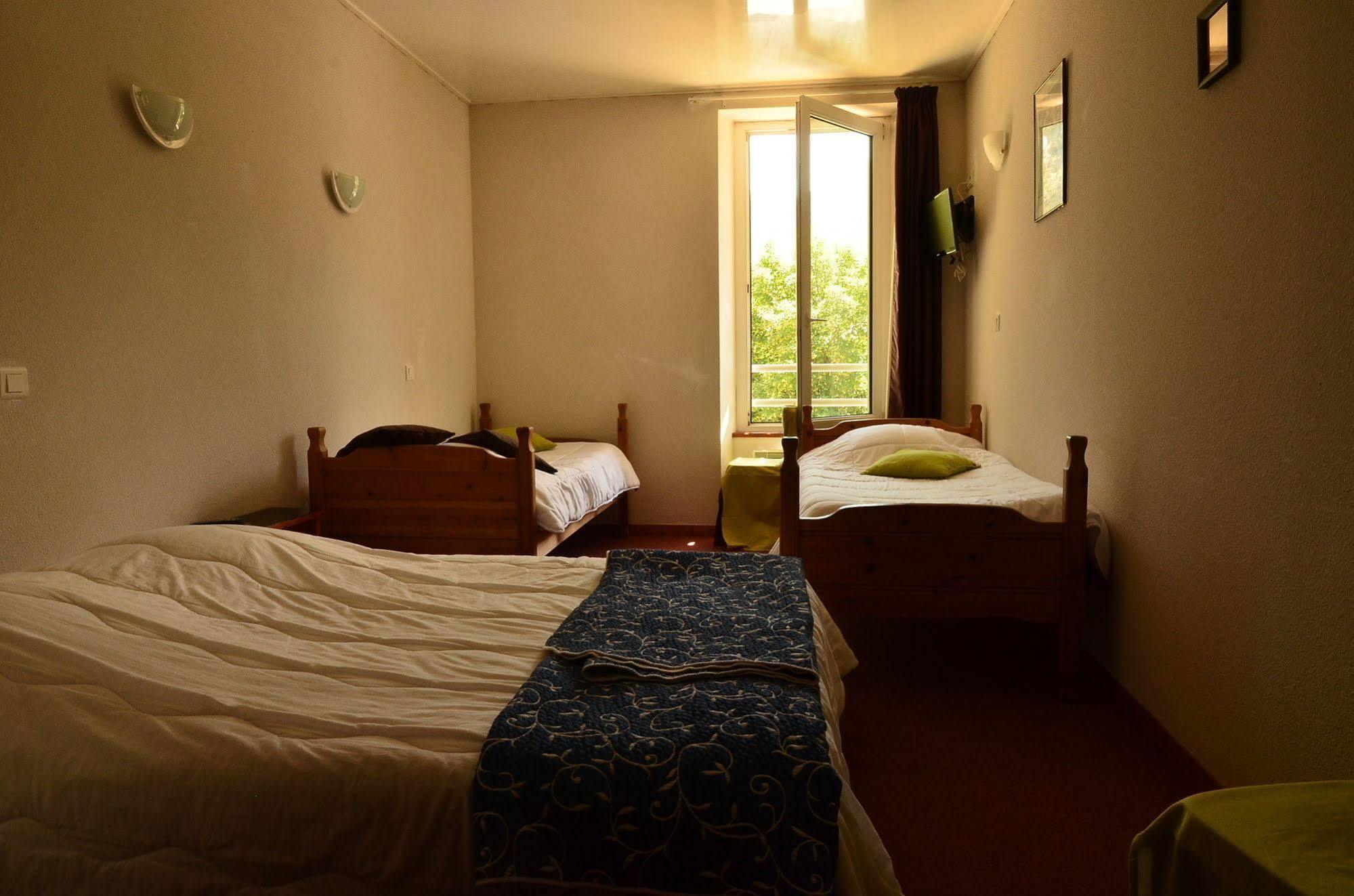 L'Auberge D'Eygliers Екстериор снимка